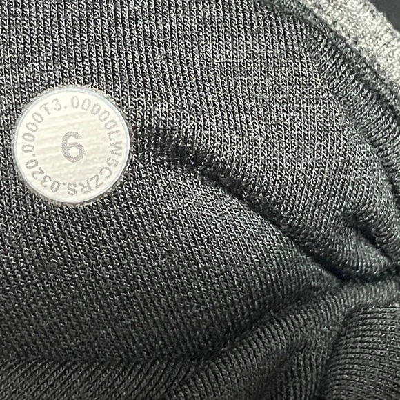 📍SOLD📍Lululemon track style pants - Picture 5 of 5